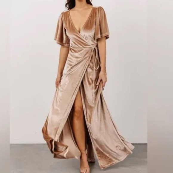 Baltic Born Dresses & Skirts - Baltic Born Katelyn Velvet Maxi Wrap Dress Large